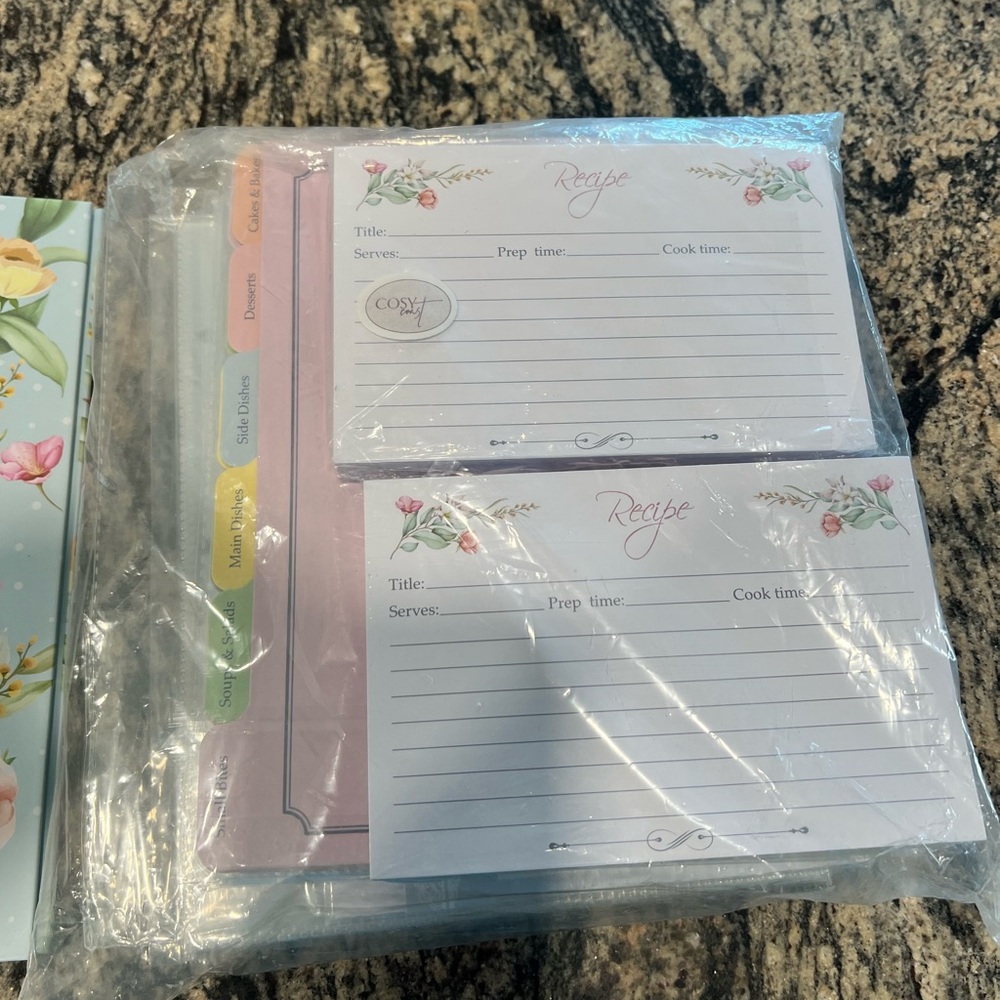 Floral Recipe Binder in Pastel Blue
Includes Recipe Cards and More!! - Picture 2 of 8